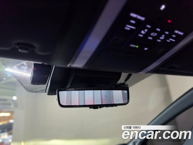 Toyota Alphard (IV) 2.5 HEV Executive AWD 2025 — фото 22
