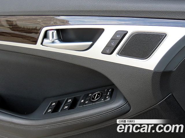 Genesis G80 3.3 GDI AWD Luxury 2019 — фото 15