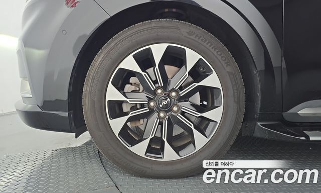 Kia Carnival (IV) Gasoline 4-Seater Hi-Limousine Signature 2023 — фото 5