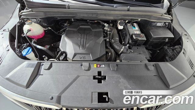 Kia Carnival (IV) Gasoline 4-Seater Hi-Limousine Signature 2023 — фото 6