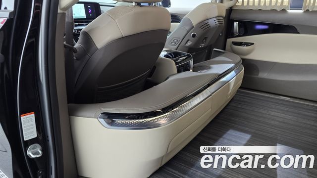 Kia Carnival (IV) Gasoline 4-Seater Hi-Limousine Signature 2023 — фото 11