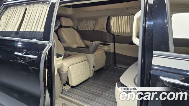 Kia Carnival (IV) Gasoline 4-Seater Hi-Limousine Signature 2023 — фото 12