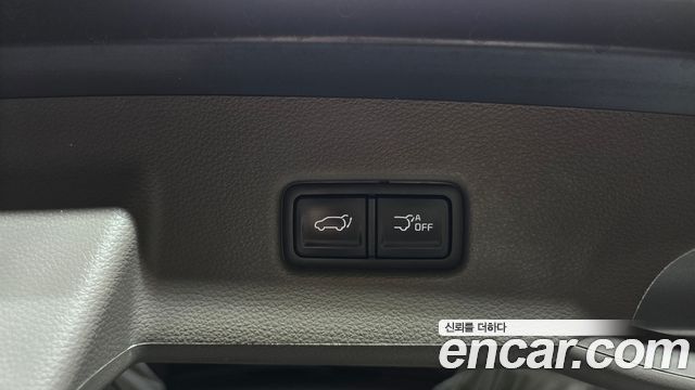 Kia Carnival (IV) Gasoline 4-Seater Hi-Limousine Signature 2023 — фото 18