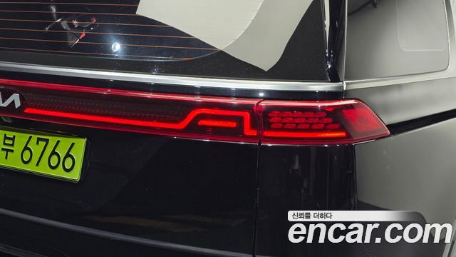 Kia Carnival (IV) Gasoline 4-Seater Hi-Limousine Signature 2023 — фото 23