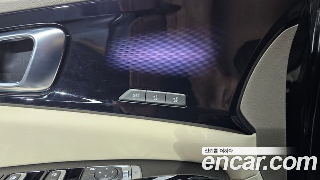 Kia Carnival (IV) Gasoline 4-Seater Hi-Limousine Signature 2023 — фото 41