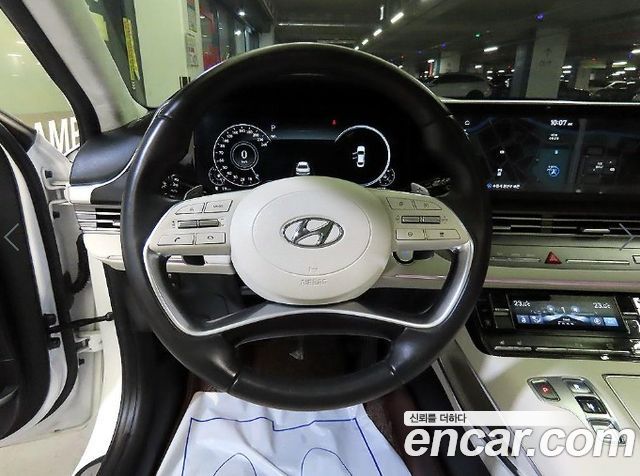 Hyundai Grandeur (IG) 2.5 Le Blanc 2023 — фото 8