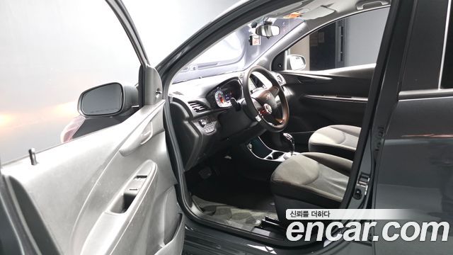 Chevrolet Next Spark Van 2017 — фото 10