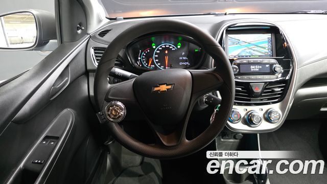 Chevrolet Next Spark Van 2017 — фото 13