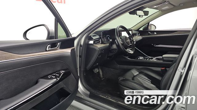 Kia K5 (III) 2.0 Noblesse 2022 — фото 10