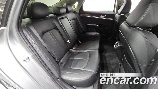 Kia K5 (III) 2.0 Noblesse 2022 — фото 12