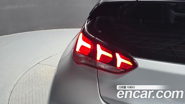 Hyundai Veloster (JS) 2.0 N 2019 — фото 29
