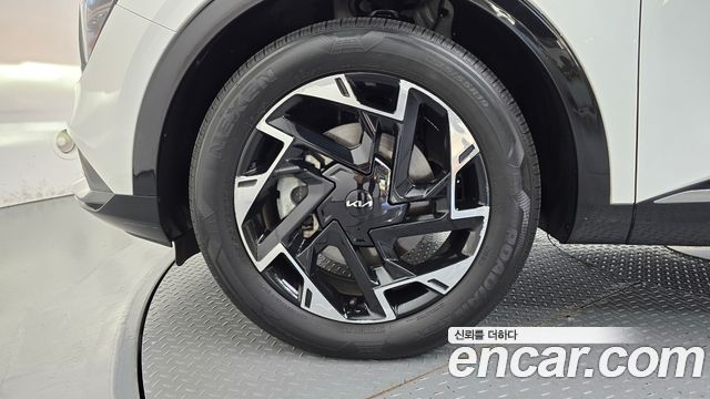 Kia Sportage (V) Gasoline 1.6 Turbo 2WD Nobleless 2024 — фото 5