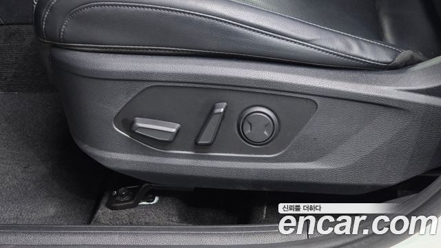 Kia Sportage (V) Gasoline 1.6 Turbo 2WD Nobleless 2024 — фото 20