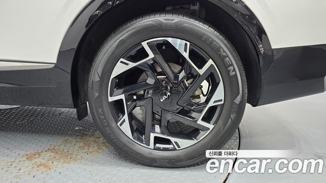 Kia Sportage (V) Gasoline 1.6 Turbo 2WD Nobleless 2024 — фото 21