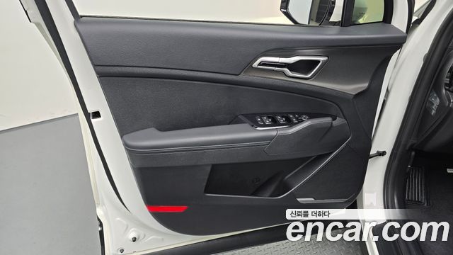 Kia Sportage (V) Gasoline 1.6 Turbo 2WD Nobleless 2024 — фото 24