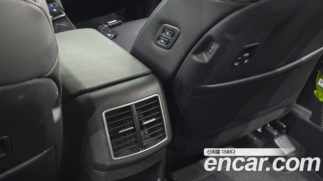 Kia Sportage (V) Gasoline 1.6 Turbo 2WD Nobleless 2024 — фото 28