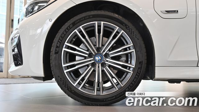 BMW 3 Series (G20) 320e M Sports 2022 — фото 5