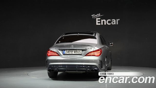 Mercedes-Benz CLA-Class (C117) CLA45 AMG 4MATIC 2018 — фото 4
