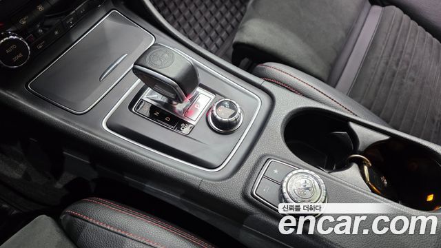 Mercedes-Benz CLA-Class (C117) CLA45 AMG 4MATIC 2018 — фото 9