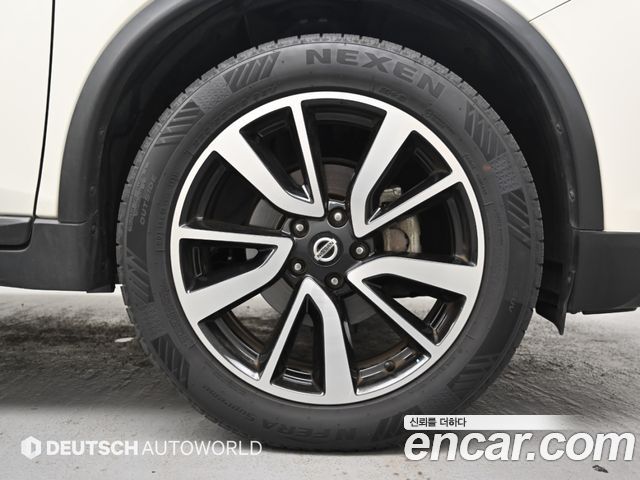 Nissan X-Trail 2.5 Tech 4WD 2018 — фото 5