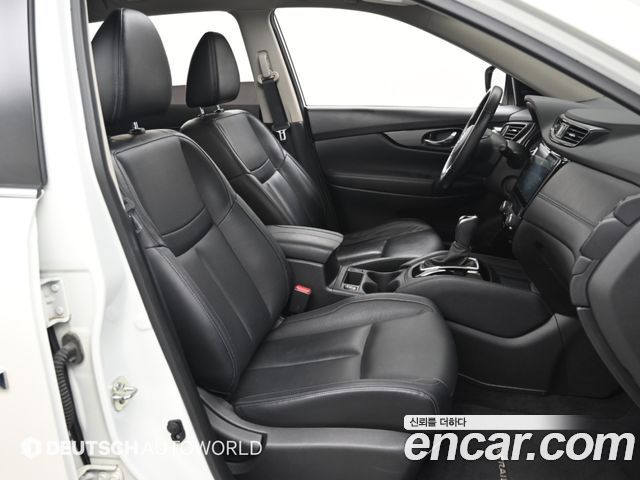 Nissan X-Trail 2.5 Tech 4WD 2018 — фото 10