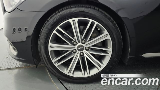 Genesis G80 3.3 GDI AWD Luxury 2018 — фото 5