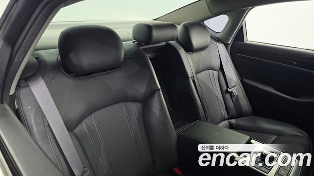 Genesis G80 3.3 GDI AWD Luxury 2018 — фото 20