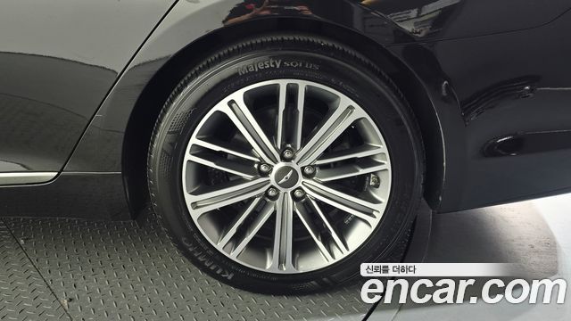 Genesis G80 3.3 GDI AWD Luxury 2018 — фото 21