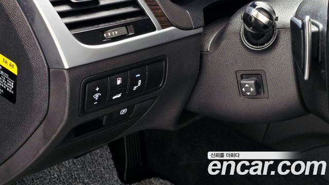 Genesis G80 3.3 GDI AWD Luxury 2018 — фото 29