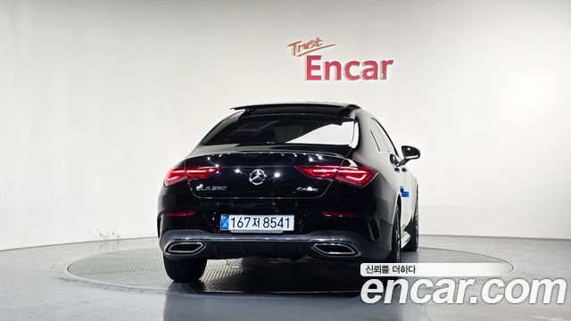 Mercedes-Benz CLA-Class (C118) CLA250 4MATIC 2021 — фото 4