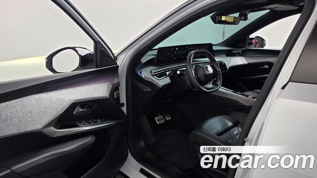 Peugeot 3008 (II) 1.2 Pure Tech GT 2025 — фото 10