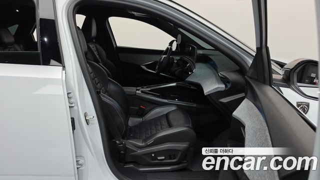 Peugeot 3008 (II) 1.2 Pure Tech GT 2025 — фото 26