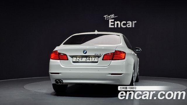 BMW 5 Series (F10) 528i 2015 — фото 4