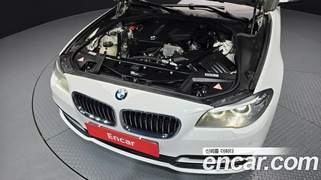 BMW 5 Series (F10) 528i 2015 — фото 6