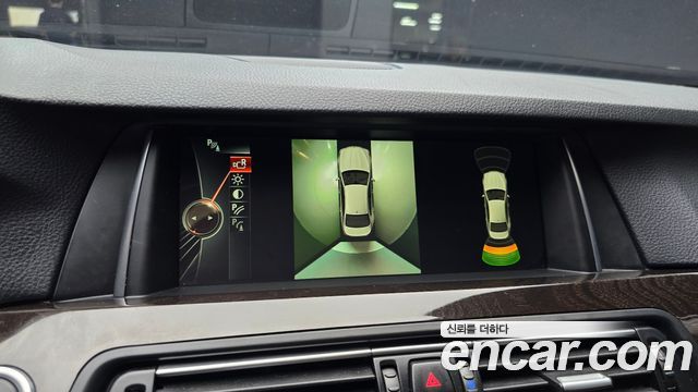 BMW 5 Series (F10) 528i 2015 — фото 15