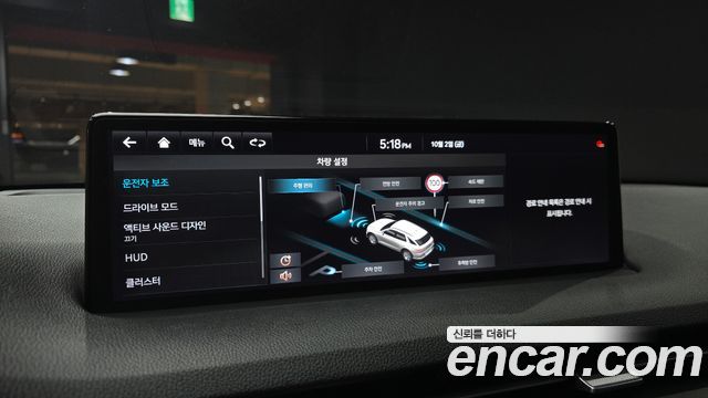 Genesis Electrified (GV70) e-AWD 2022 — фото 16