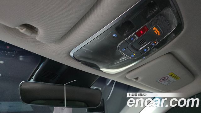 Genesis Electrified (GV70) e-AWD 2022 — фото 19
