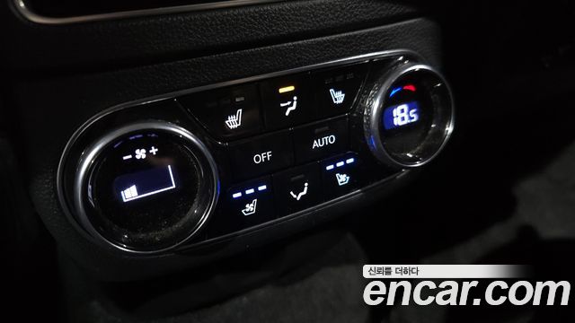Genesis Electrified (GV70) e-AWD 2022 — фото 28