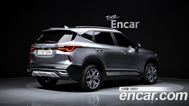 Kia Seltos Gasoline 1.6 Turbo 2WD Signature 2023 — фото 2