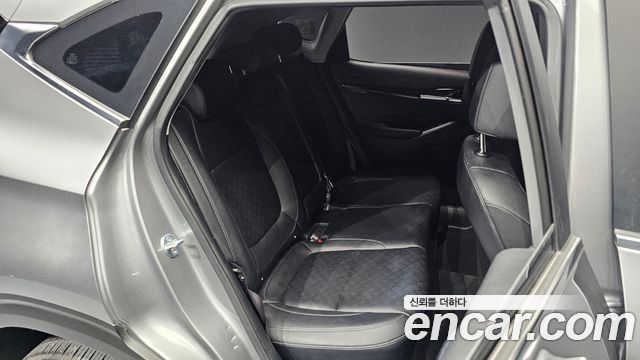 Kia Seltos Gasoline 1.6 Turbo 2WD Signature 2023 — фото 11