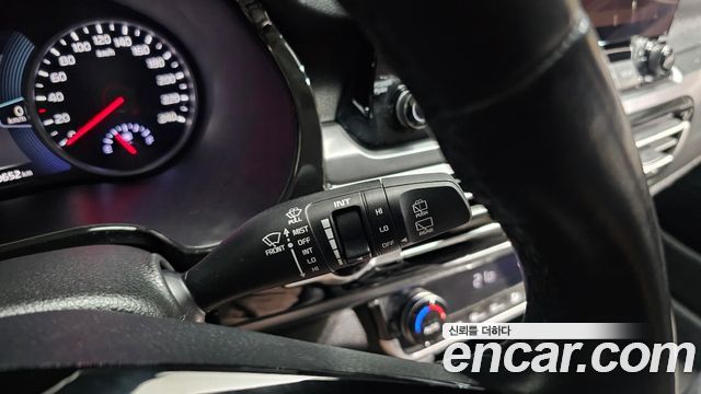 Kia Seltos Gasoline 1.6 Turbo 2WD Signature 2023 — фото 30