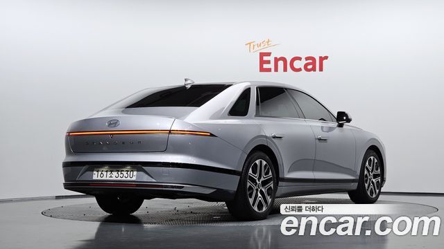 Hyundai Grandeur Hybrid (GN7) Exclusive 2023 — фото 2