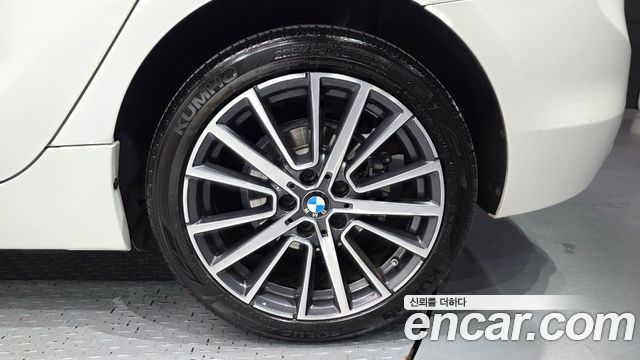 BMW 2 Series Active Tourer (F45) Sports Final Edition 2021 — фото 21