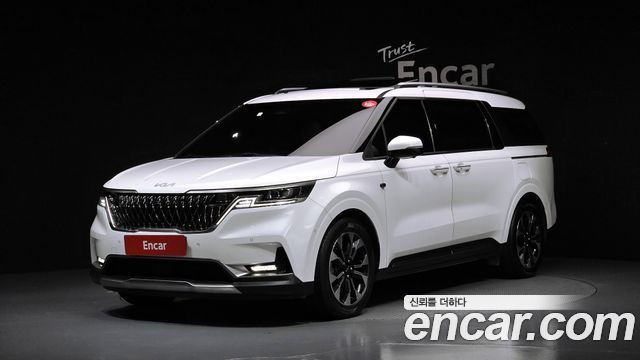Kia Carnival (IV) Diesel 9-Seater Signature 2023 — фото 1