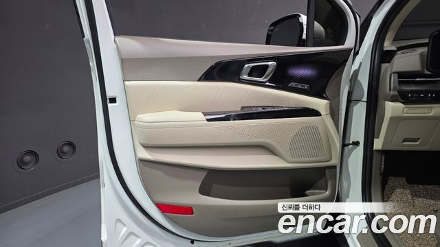 Kia Carnival (IV) Diesel 9-Seater Signature 2023 — фото 30