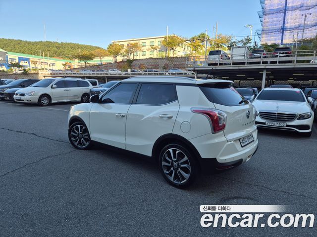 KG Mobility (SsangYong) Tivoli Diesel VX 2WD 2016 — фото 3