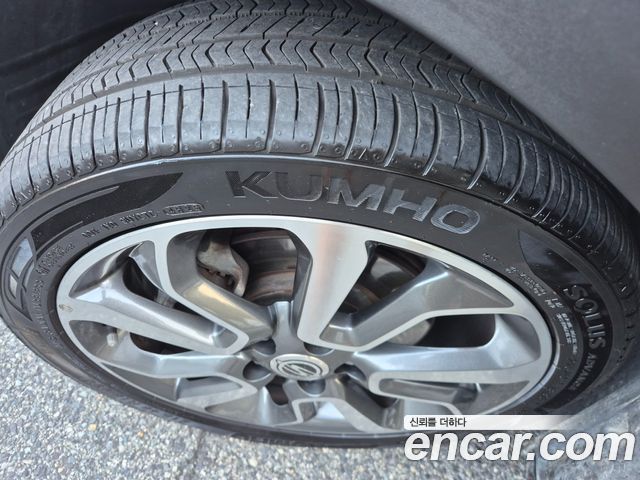 KG Mobility (SsangYong) Tivoli Diesel VX 2WD 2016 — фото 8