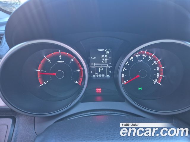 KG Mobility (SsangYong) Tivoli Diesel VX 2WD 2016 — фото 9