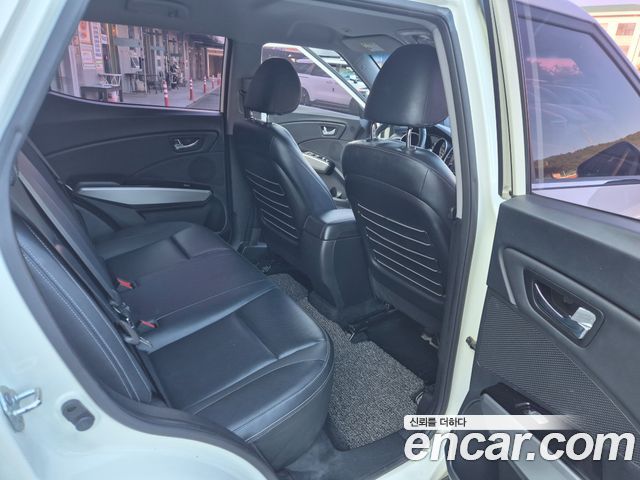 KG Mobility (SsangYong) Tivoli Diesel VX 2WD 2016 — фото 21
