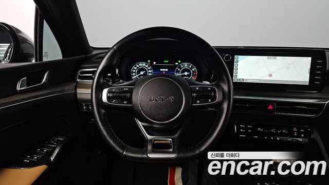 Kia K5 (III) 1.6 Turbo Noblesse 2023 — фото 12
